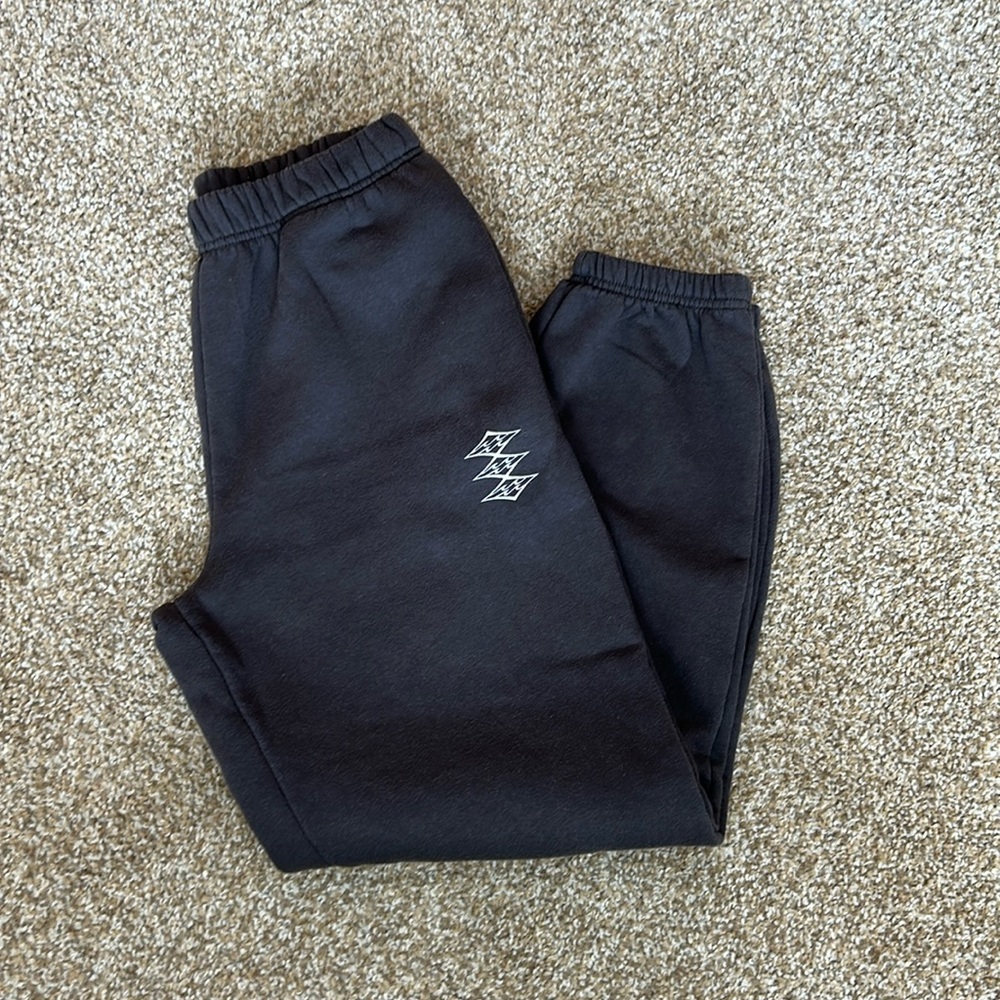 Gray billabong sweatpants